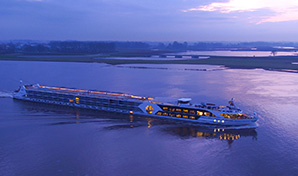 Amazon river cruise offers